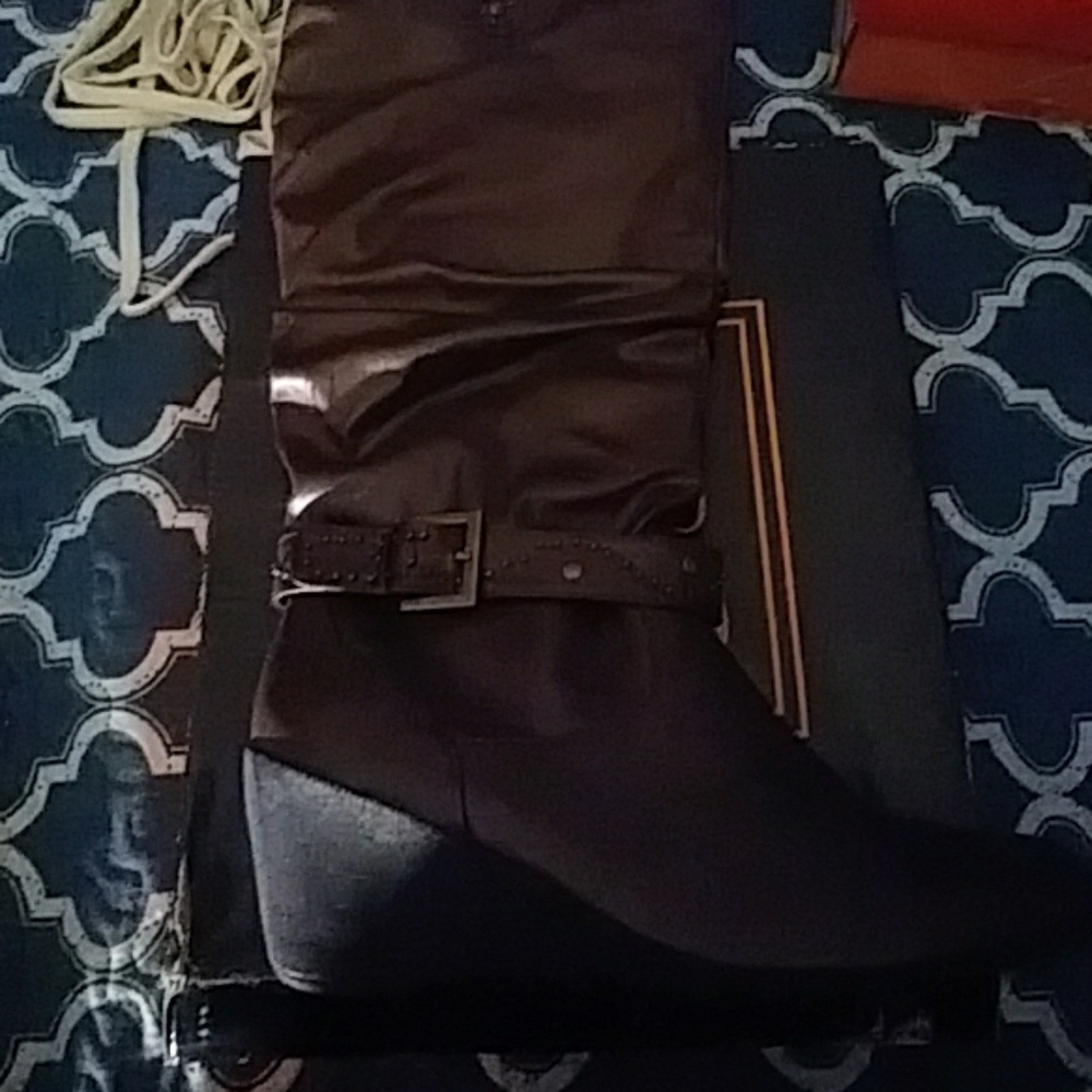 Brown boots